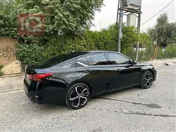 نيسان ألتيما